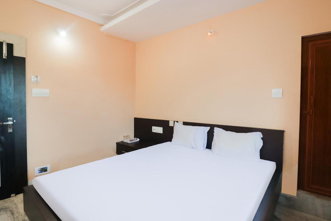 SPOT ON 47199 Hotel Gopi Kunj Kharagpur Bagian luar foto