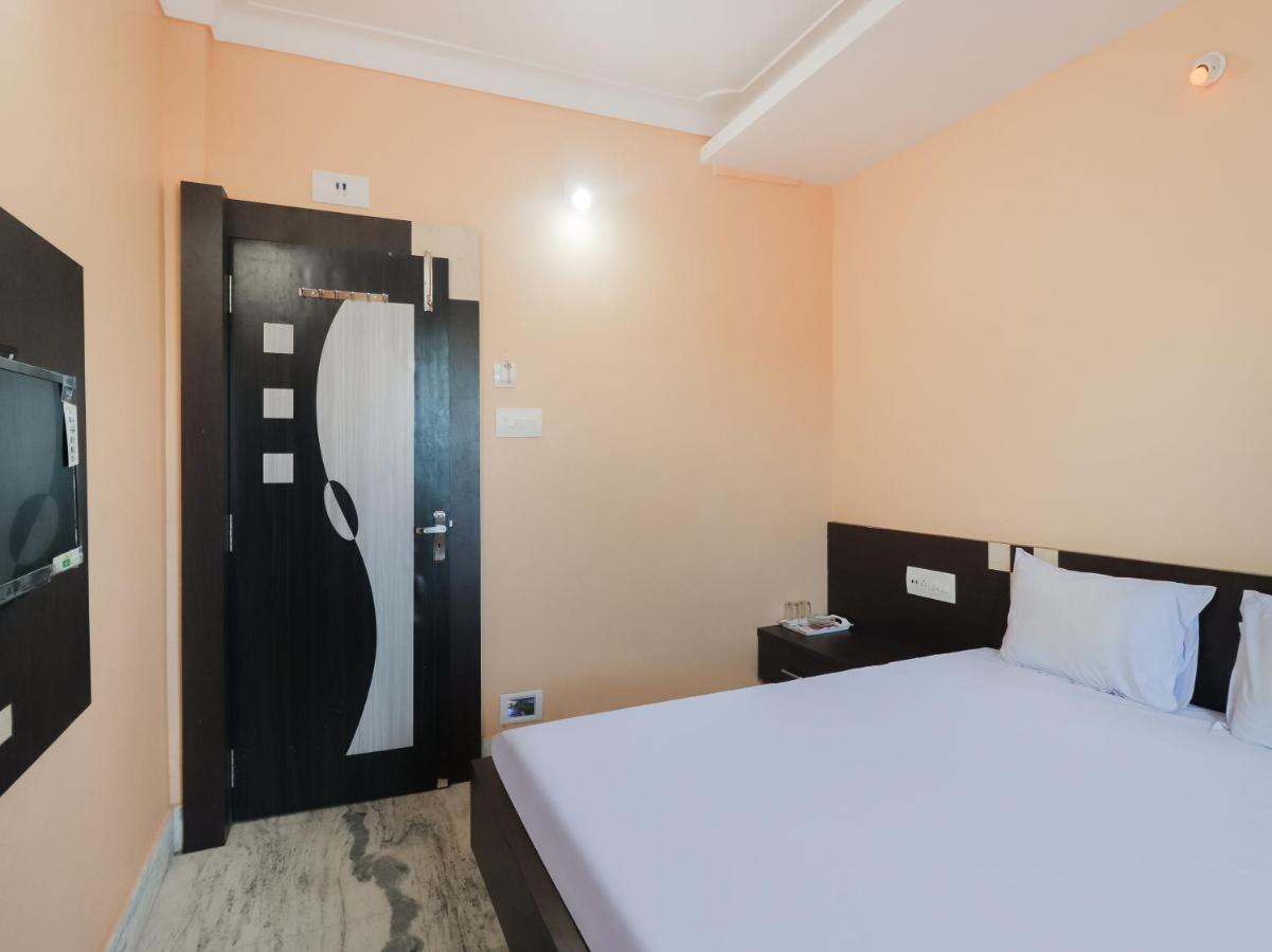 SPOT ON 47199 Hotel Gopi Kunj Kharagpur Bagian luar foto